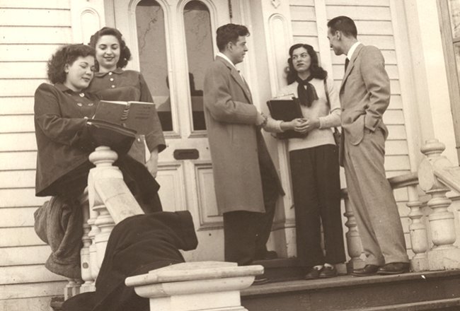 Students gather on Utica College's first campus on Oneida Square